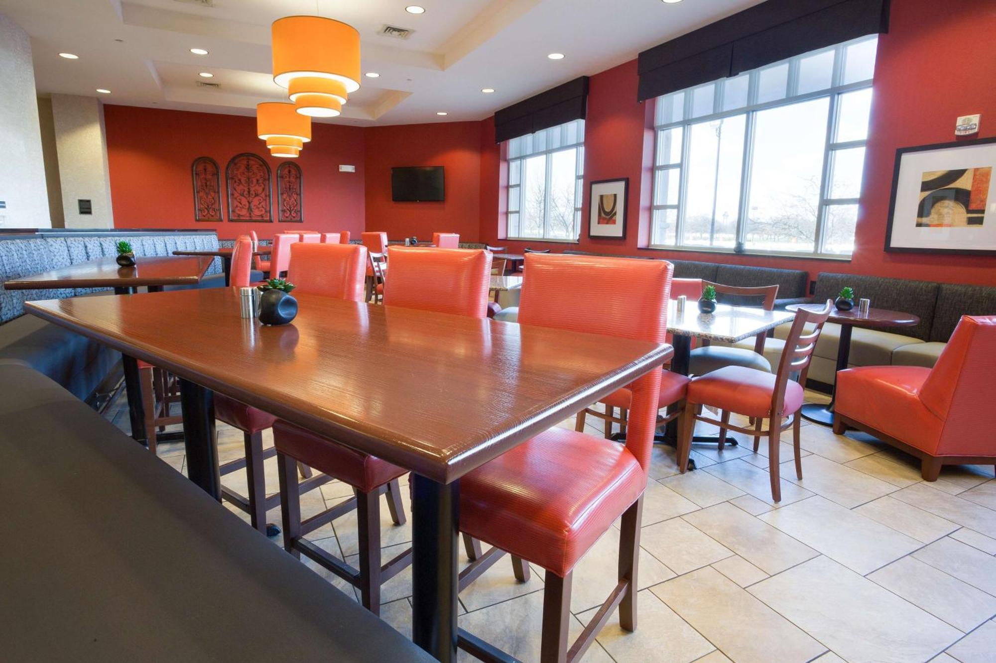 Drury Inn & Suites Columbus 그로브 시티 외부 사진