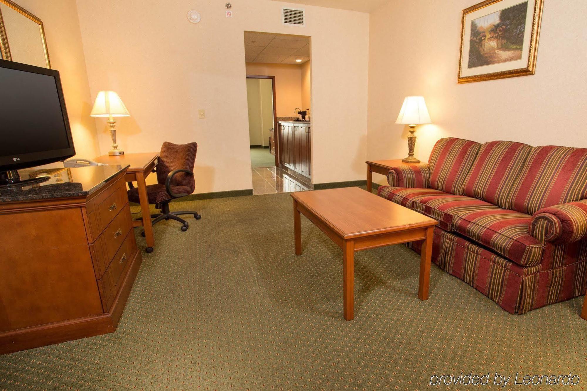 Drury Inn & Suites Columbus 그로브 시티 외부 사진